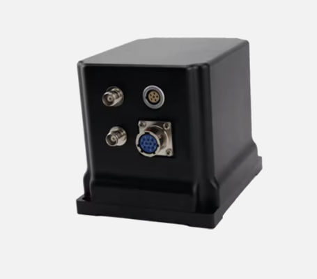 Mehrkonstellations-GNSS-Navigationssystem mit genauer Positionierung / Sensoren